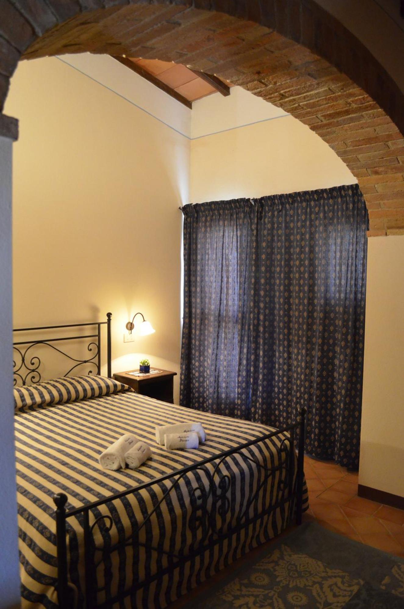 Agriturismo Poderino ซันกีรีโกดอร์เชีย ภายนอก รูปภาพ